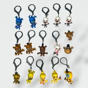 Five Nights at Freddy's Keychain Set